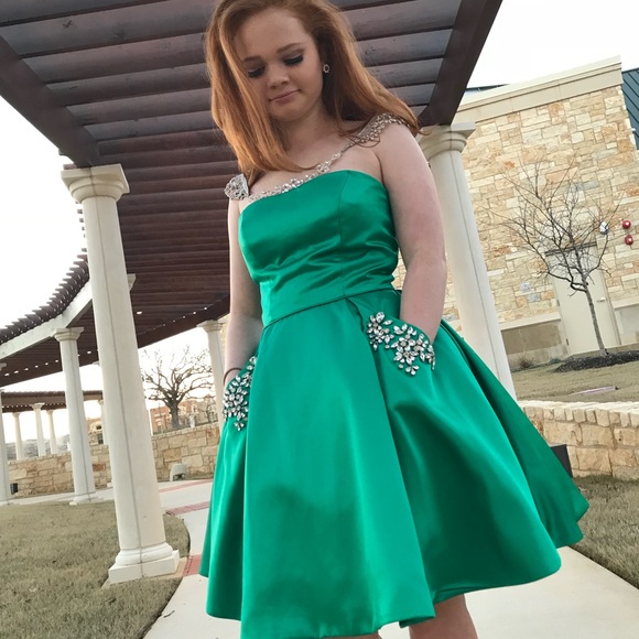 Sherri Hill 51390 - Picture 3 of 3